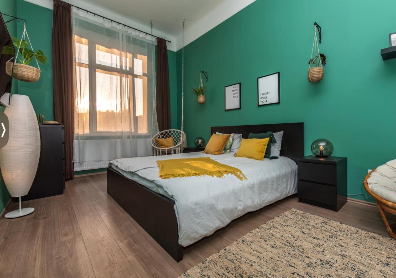 Cozy Nest In The Heart Of Budapest Apartment ภายนอก รูปภาพ